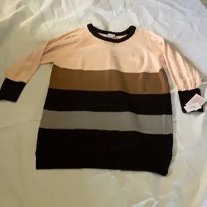 🥰. Gorgeous Sweater Dress/Top style with leggings, boots or dress alone.